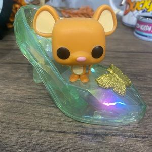 Funko POP 139 Disney: Cinderella (Live Action) - Slipper Vinyl Figure